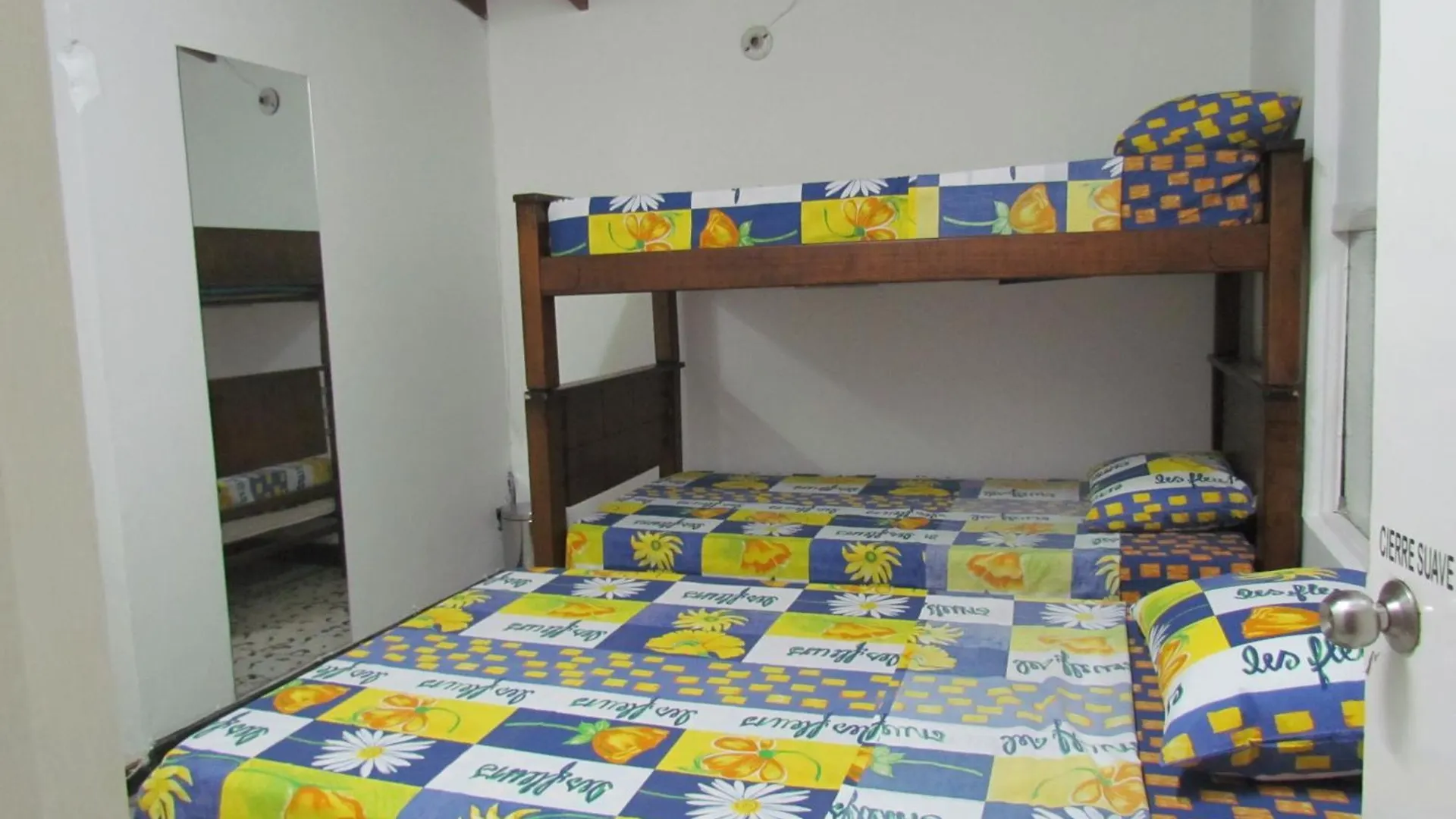 Daydream People Hostal Medellin 0*,  Colombia